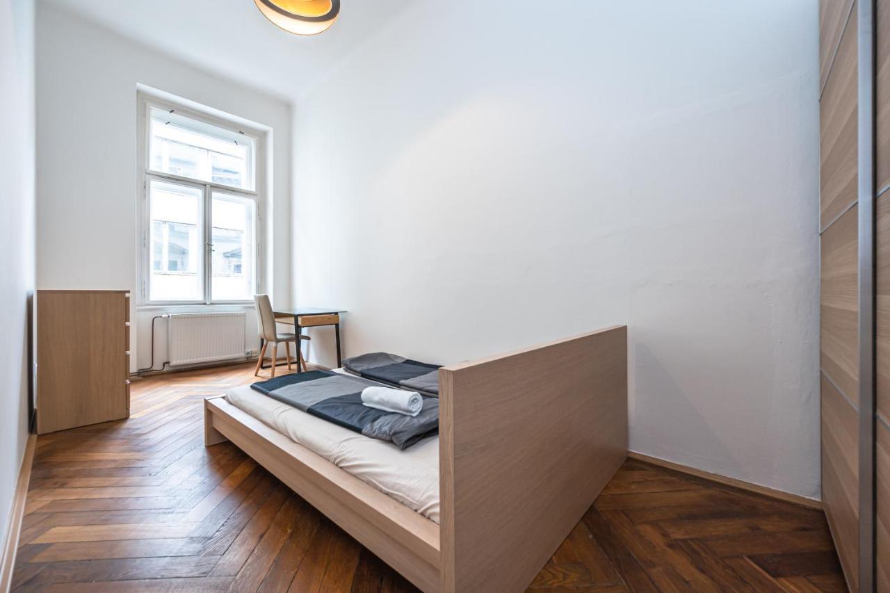 New Town Central Apartment Prag Dış mekan fotoğraf